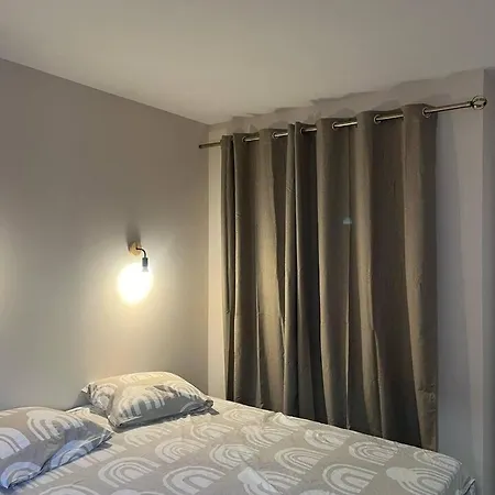 Le Patio Du Luxembourg Apartmán *